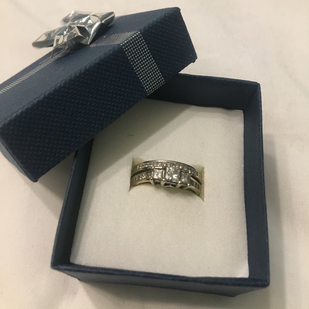 Kay White Gold 1ct Diamond Ring Set